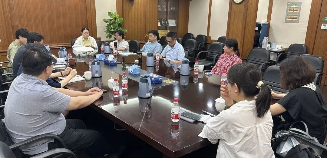 Shanghai CC&TSPM organized a symposium for graduates, master's, and doctoral students in religious studies in Shanghai on July 20, 2023.