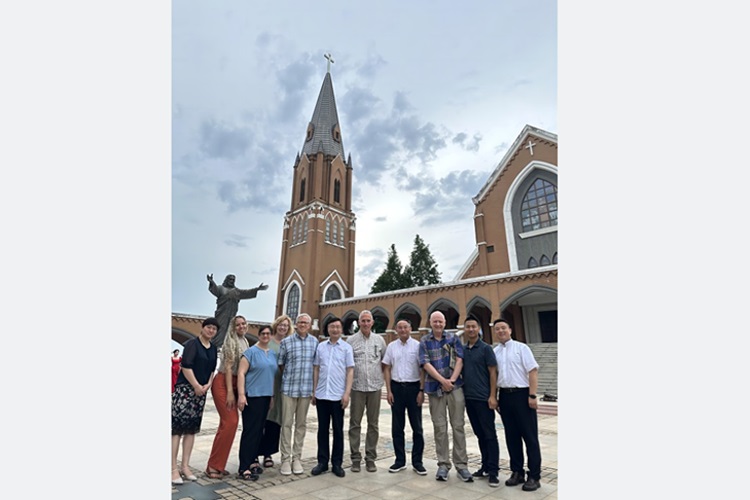 Members of the Outreach Foundation of the Presbyterian Church in the USA took a group picture with church leaders in Jiangsu in front of Dushu Lake Church during a visit to Suzhou churches from July 25 to 26, 2023.