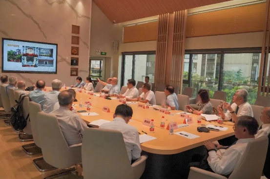 Leaders and staff workers of the Guangzhou Municipal CC&TSPM engaged in a conference with the delegation from the Hong Kong Chinese Christian Churches Union (HKCCCU) in Guangzhou, Guangdong, on September 6, 2023.
