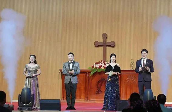 An evening party was hosted to welcome new students at Nanjing Union Theological Seminary in Jiangsu, on September 27, 2023.
