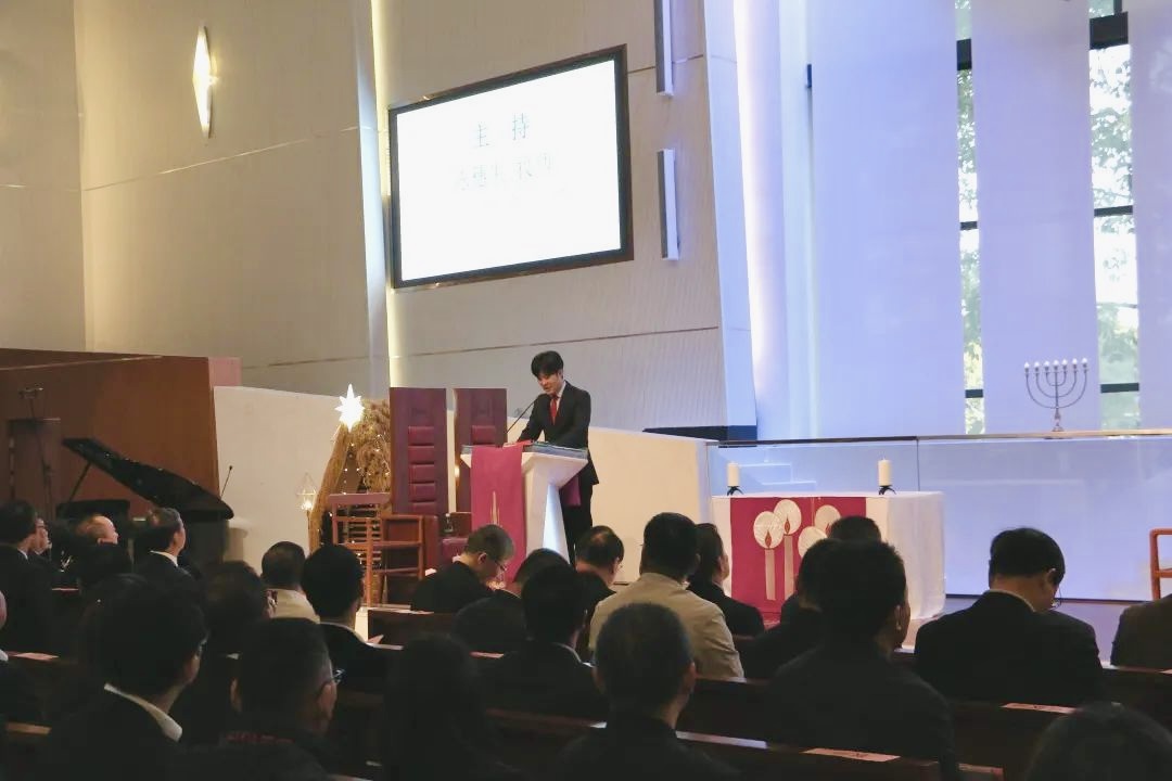 The Guangzhou Christian community and Hong Kong Sheng Kung Hui co-hosted a seminar focusing on church liturgy in Guangzhou City, Guangdong Province, on December 8, 2023.