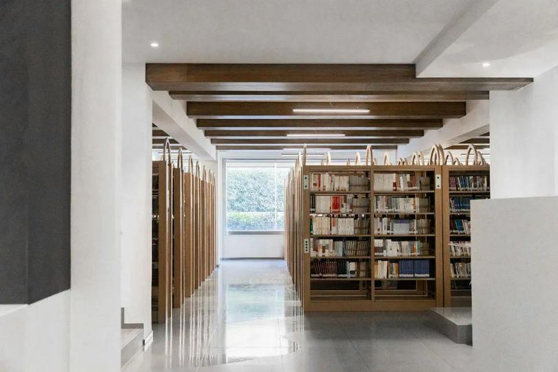 A picture of the Jiangsu Theological Seminary Library after renovations made possible by the "Tree of Life Fellowship"