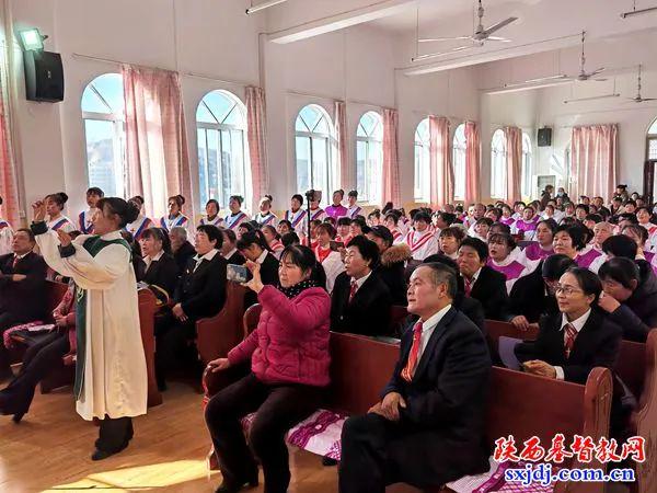 Yichuan County‘s CC&TSPM held a praise meeting to commerate Christmas in Yan'an City, Shaanxi Province, from December 8–9, 2023.