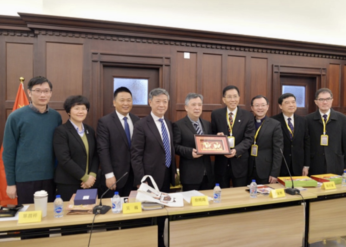 CCC&TSPM hosted a delegation of 53 members from the Hong Kong Council of the Church of Christ in China (HKCCCC) in Shanghai City on December 27, 2023.