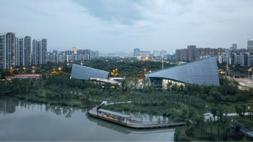 A picture of the Ningbo International Church in Ningbo City, Zhejiang Province