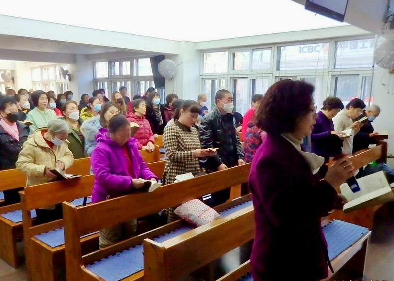 A group photo of believers attending the Spring Festival retreat at the Ganjingzi Gospel Church in Dalian City, Liaoning Province, on February 15.