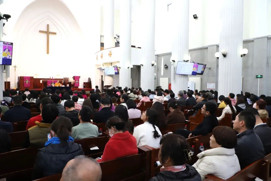 The second session of the "Yanjing Forum" theme lecture series in 2024, "Construction of the Sinicized Theological Thought System," took place at Yanjing Theological Seminary in Beijing, on March 14, 2024.