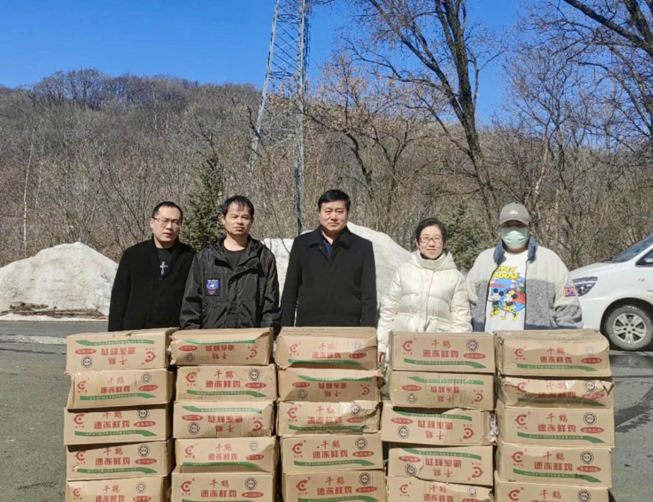 Heilongjiang Theological Seminary received food donation from Harbin CC&TSPM near Easter of 2024.