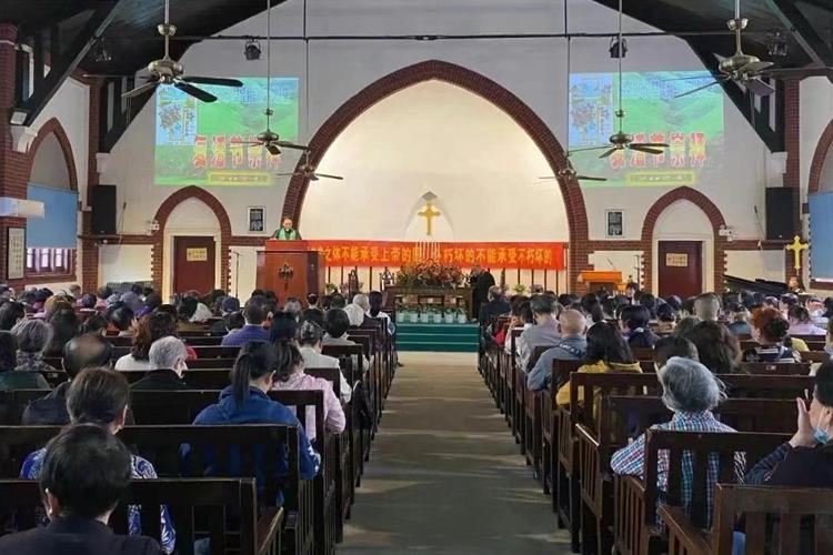 An Easter Sunday service was conducted at Griffith Church (Rongguang Church) in Wuhan, Hubei, on March 31, 2024.