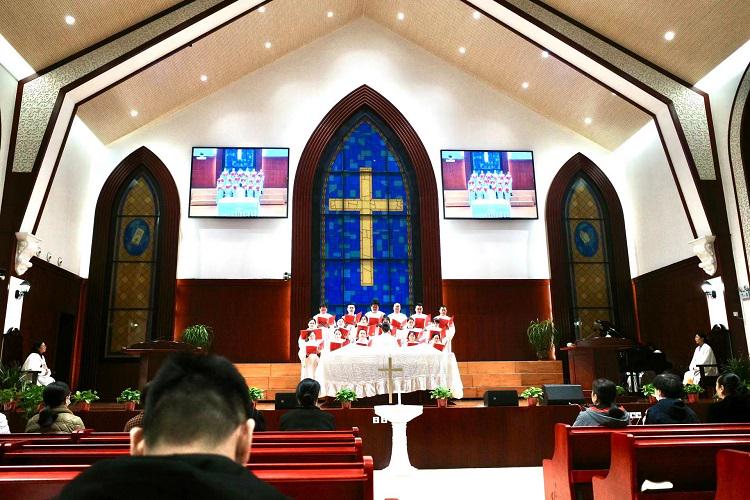 Choir members sang a hymn during a foot-washing and communion service at Changshu Church, Jiangsu, on Maundy Thursday, March 28, 2024.