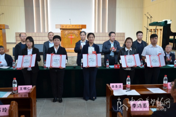 Ten advanced individuals in social service in Yuncheng City were commended by Shanxi CC&TSPM on April 25, 2024.

