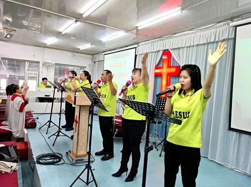 A praise meeting was conducted at Xiaonan Church in Changchun, Jilin Province, on May 12, 2024.