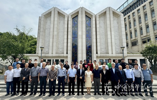 A delegation from the Hong Kong Chinese Christian Churches Union (HKCCCU) took a group picture with officials, Christian leaders, and believers during a visit to Chongqing on May 13-15, 2024.