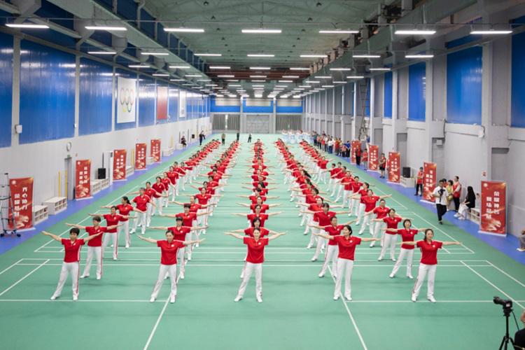 The ninth set of radio gymnastics was performed by more than 120 believers during the third sports meeting of Songjiang District CC&TSPM at Yongfeng Gymnasium in Shanghai on July 13, 2024.