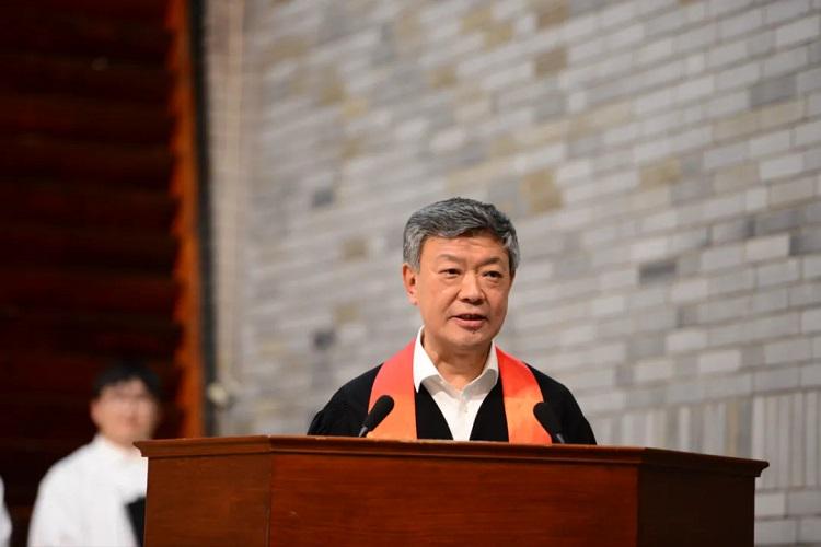 President Rev. Wu Wei of the China Christian Council (CCC) shared a sermon titled "The Lord's Church" during the sacred music Sunday service to mark the 20th anniversary of the dedication of Pu'an Church in Shanghai, on July 21, 2024.