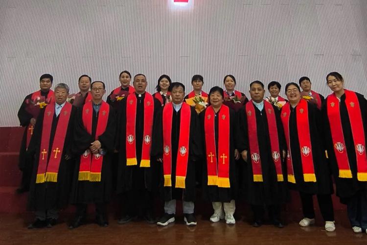 Newly-ordained clergy and the pastorate took a group picture after an ordination ceremony conducted at the Central Church in Feicheng, Tai'an City, Shandong Province, on June 23, 2024.