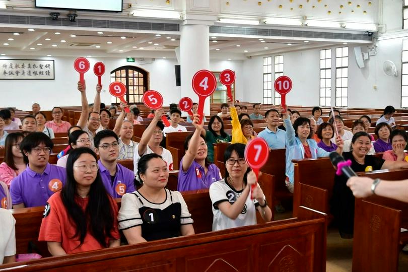 Believers raced to answer in a Bible knowledge competition held at Guangxiao Church in Guangzhou City, Guangdong Province, on August 3, 2024.