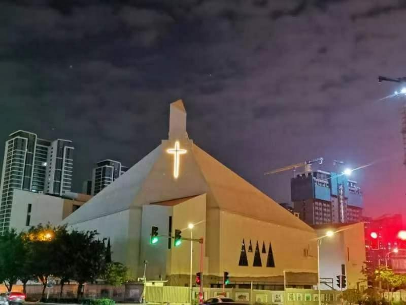 Lights surrounding the cross were illuminated on the evening after the cross installation, in Xiamen City, Fujian Province, on October 13, 2024. 