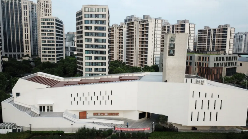 The exterior view of the Yong'en Church