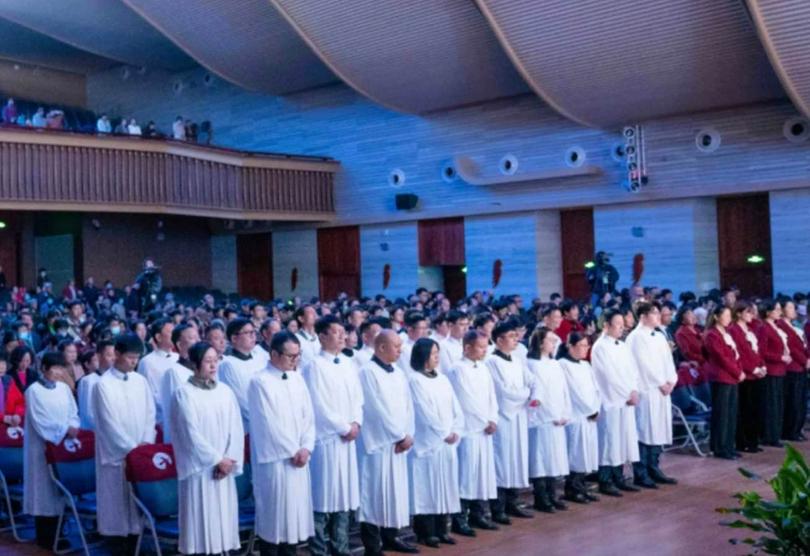 Ningbo CC&TSPM conducted an ordination ceremony, officially ordaining 22 pastors and 11 elders, at Ningbo Eastern New Town Church in Ningbo City, Zhejiang Province, on November 23, 2024.