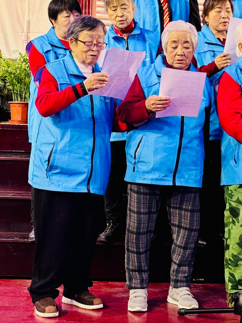 Christians performed at the meeting commemorating Thanksgiving Day held at Fengtai Church in Beijing City on November 24, 2024.