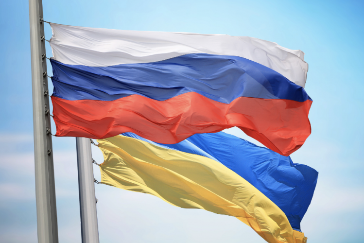 Flags of Russia and Ukraine