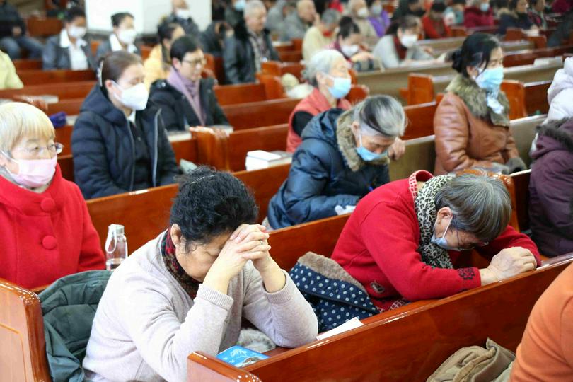 Believers prayed during the fasting, prayer, and praise gathering held at Xingsheng Church in Anshan City, Liaoning Province, on Januart 7, 2024.