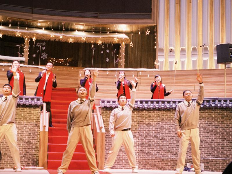 Christians presented a dance in early celebration of Christmas at Liushi Church in Wenzhou City, Zhejiang Province, on December 22, 2024.