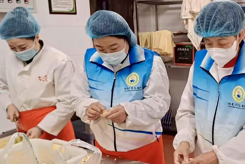 Christian volunteers from two churches on Cangyi Road and Yongqing Road prepared meals for over 70 senior people who are in their eighties and nineties in Qingdao City, Shandong Province, on February 12, 2025.