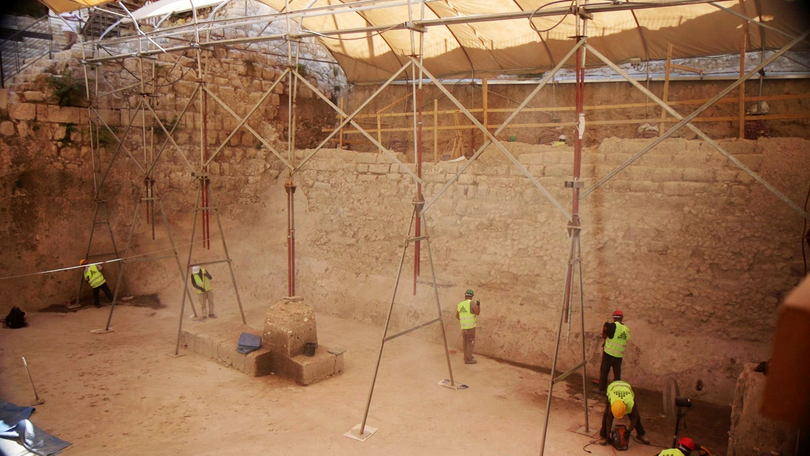 The 2,800-year-old dam wall discovered in the City of David.