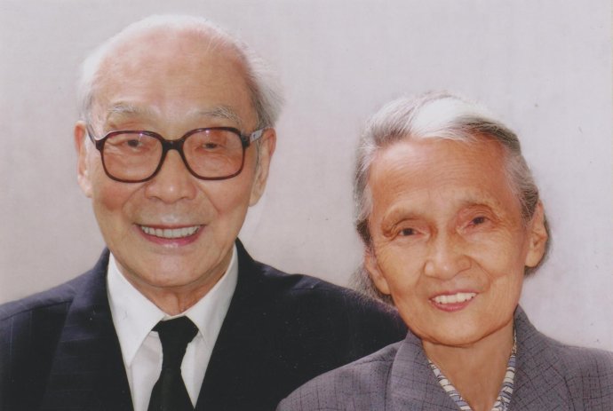 Pastor Gao and His Wife in their old times