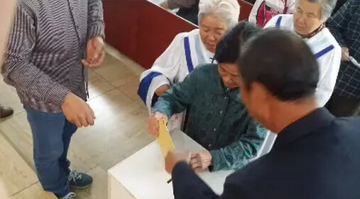 A believer donates for the purchasing of a new building 