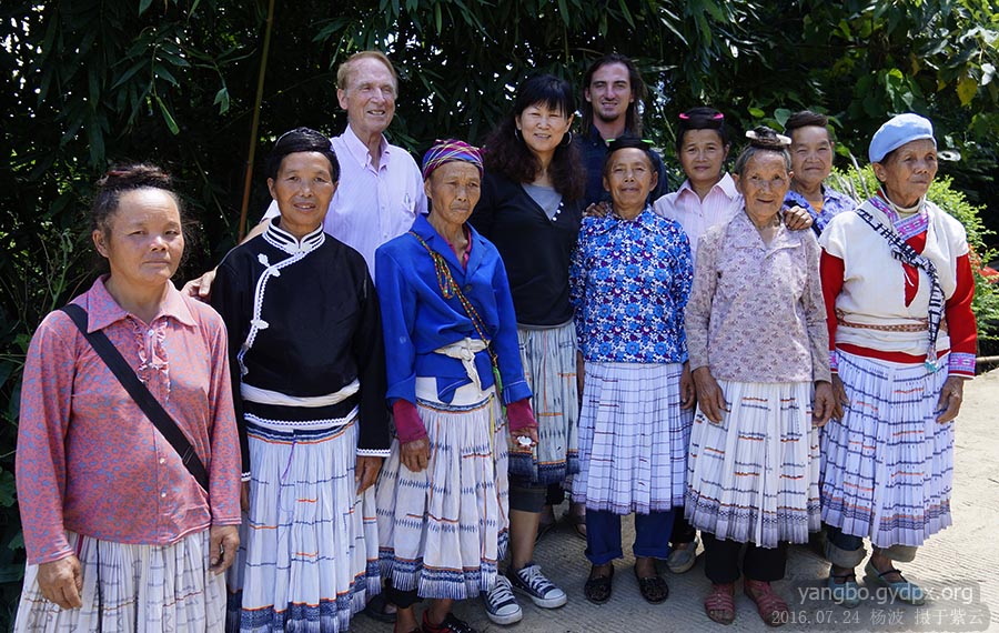 Steve with the Miao Steve and Blake in the traditional Miao clothing (Photo provided to CCD)