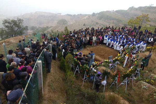 the Funeral of Elder Li Jinghang