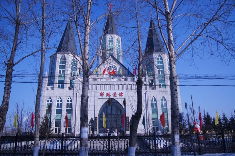 Dongfeng Church 