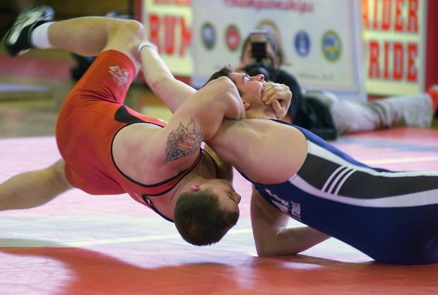 The conflict between the Spirit and the sinful nature is like two athletes wrestle against each other. 
