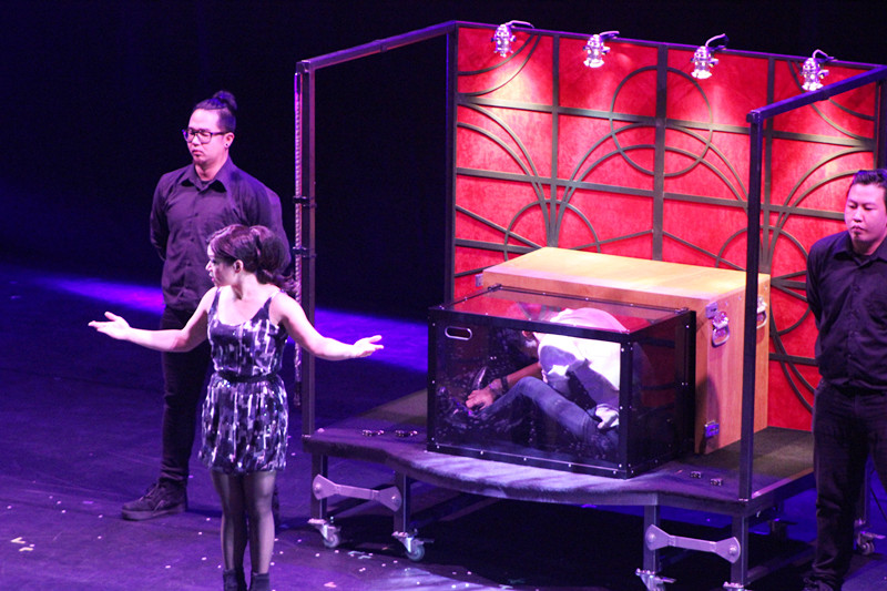 appearing and disappearing of a live person The magic of appearing and disappearing of a live person