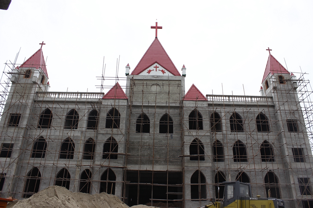 The main structure of the new church in Qitaihe has been completed.