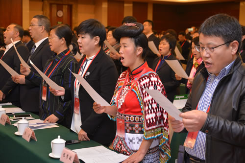 The participants sang a hymn in the opening ceremony of the tenth national Chinese Christian conference.