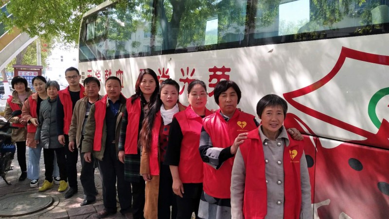 Eleven believers from Fuxing Church in Anping County donated blood on April 15, 2019. 