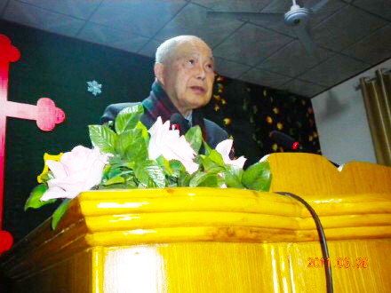 Rev. Hua Yaozeng 