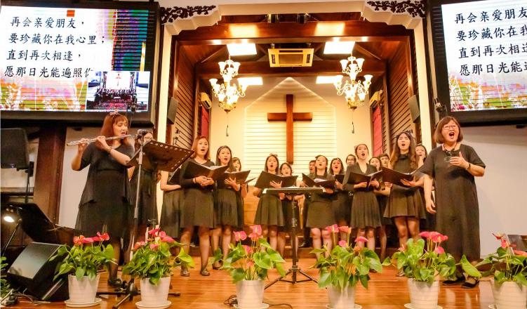 On July 21, the youth choir of Taipei Grace Baptist Church performed in Hangzhou Sicheng Church. 