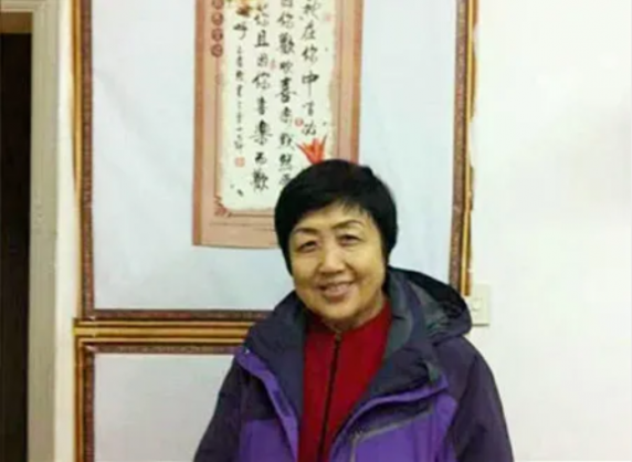 Li Ying 