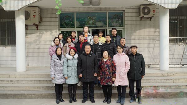 Leaders of Baoji Municipal CC&TSPM offered condolences to teachers and students of Shaanxi Bible School in Baoji, China's northern Shaanxi Province on December 18, 2020.