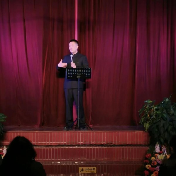 A pastor gave a sermon in the Jinsha Church in Nantong City, Jiangsu Province on December 26, 2020. 