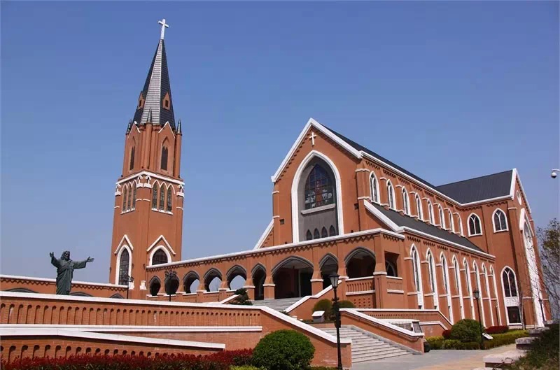 Suzhou Dushu Lake Church in Jiangsu Province