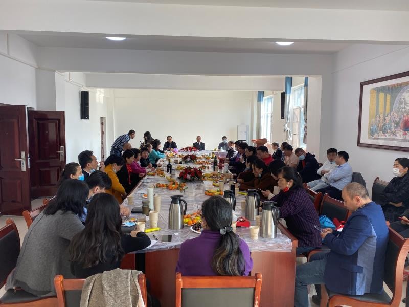 Hubei Provincial CC & TSPM hosted the first working meeting in 2021 for all staff on February 22, the eleventh day of the first lunar month, with 40 people in attendance.