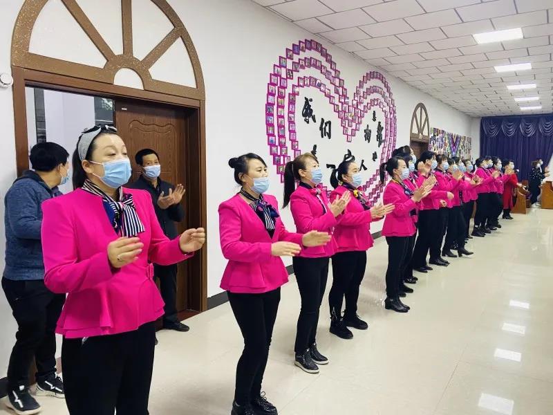 The female members of a choir of Nanzhan Church, Dongfeng County, Liaoyuan, Jilin Province, danced in an evening Easter worship and praise meeting on April 4, 2021. 