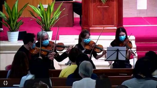 An orchestra of Zion Church in Guangzhou, Guangdong, presented a hymn to mark its120th founding anniversary on the evening of September 25, 2021.