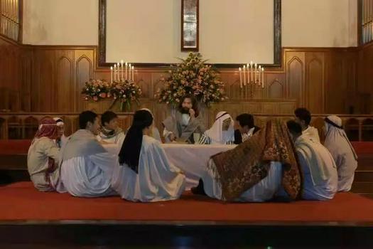 The Holy Good Drama Group of the Church of Our Savior in Guangzhou, Guangdong performed a Nativity play in an unknown year.